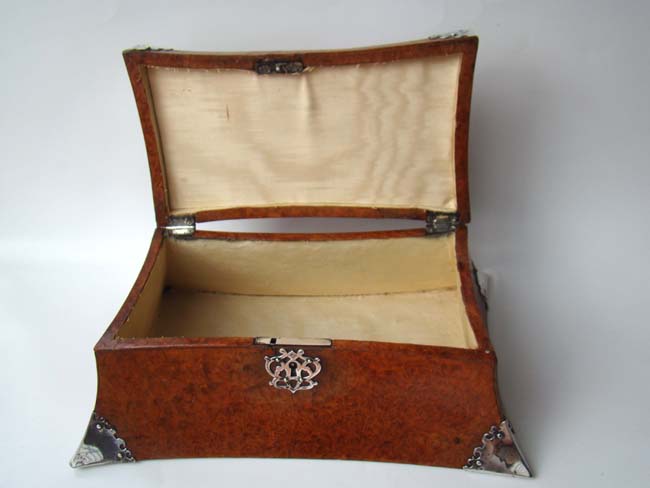 A fabulous silver mounted Art Nouveau style birds' eye maple jewelry casket circa 1890 — image 2